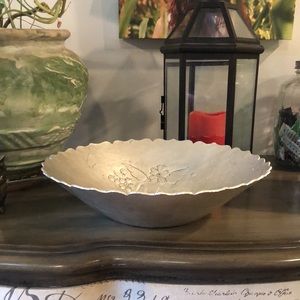 EVERLAST MID CENTURY MODERN HAND FORGED ALUMINUM DOGWOOD PATTERN BOWL